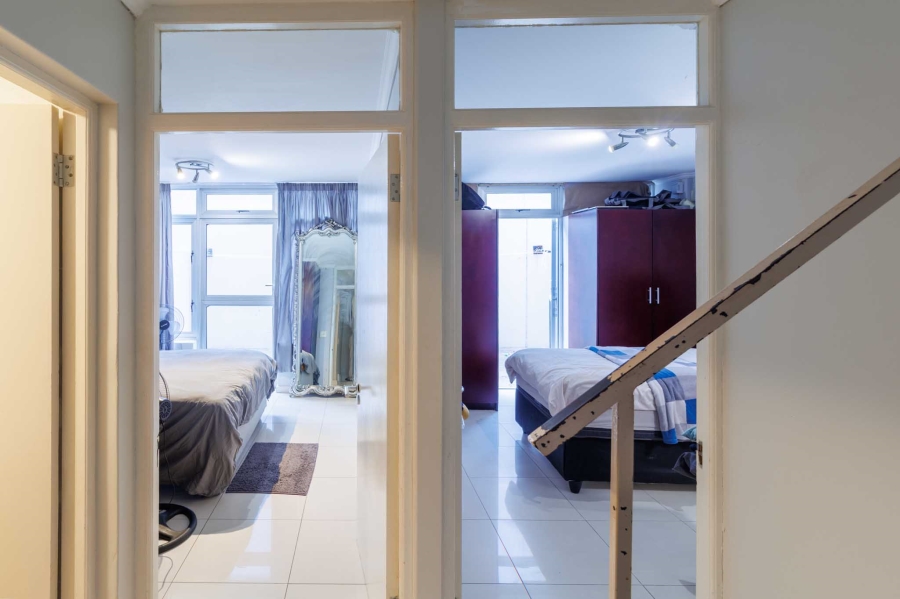 To Let 2 Bedroom Property for Rent in Hout Bay Beachfront Western Cape